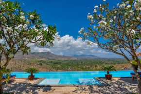 Sumberkima Hill Villa Macan